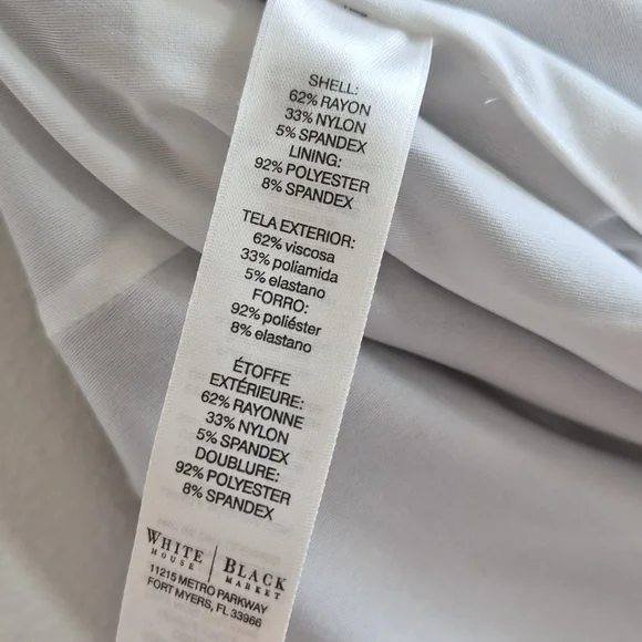 White House Black Market Fitted Black and White Sleeveless Top Size 6 - Picture 7 of 7